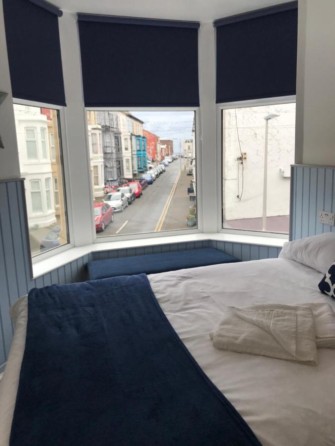 The Wellington House Bed & Breakfast Blackpool
