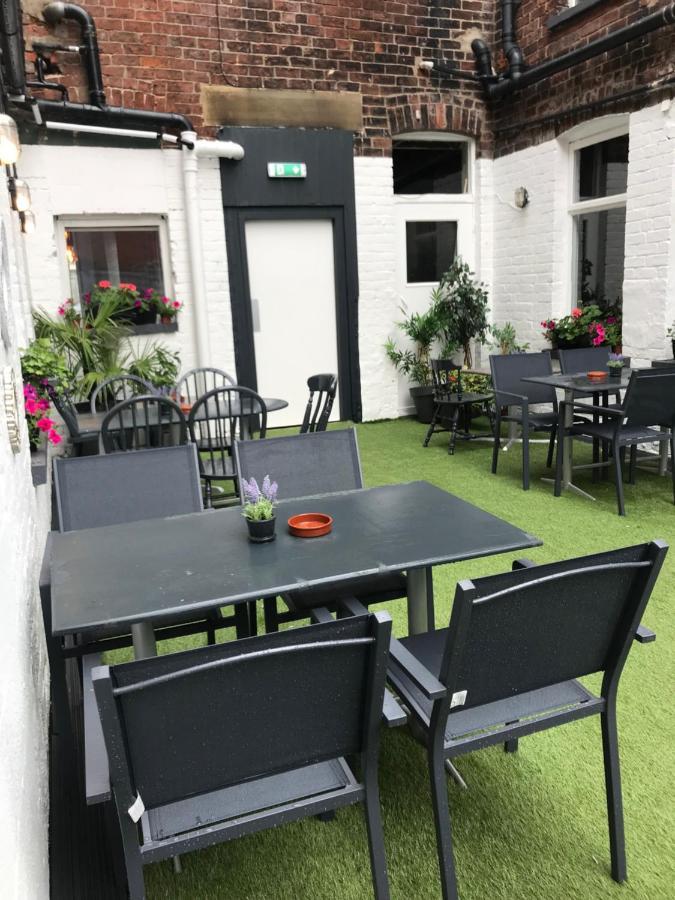 The Wellington House Bed & Breakfast Blackpool