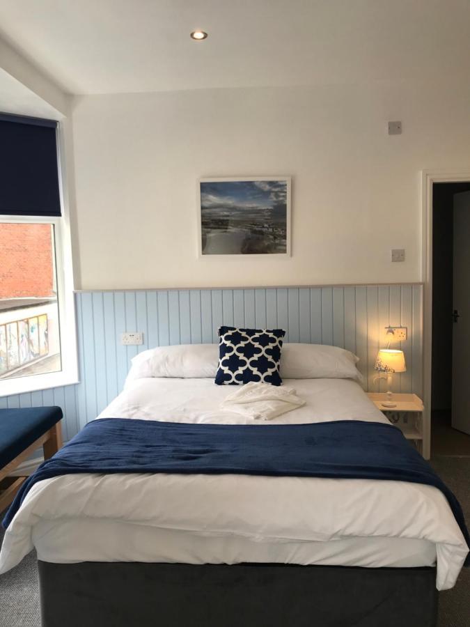 The Wellington House 2*